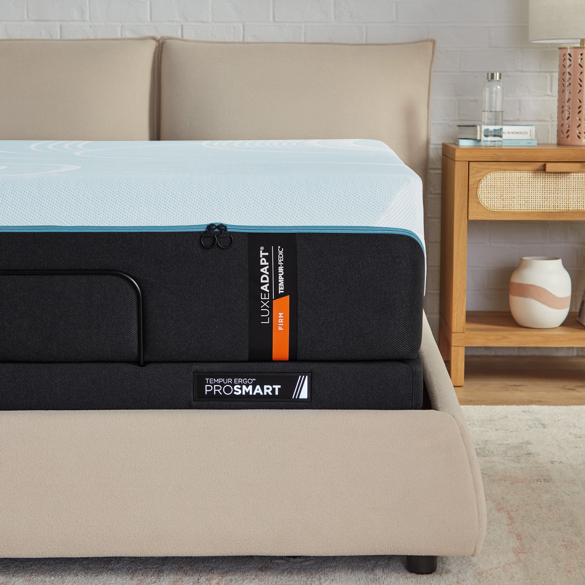 Tempur-Pedic® TEMPUR-LuxeAdapt® Firm Mattress