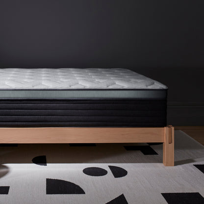 Helix Plus Luxe Hybrid Mattress