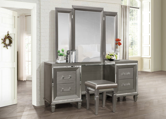 Tamsin Silver/Gray Metallic Vanity Set