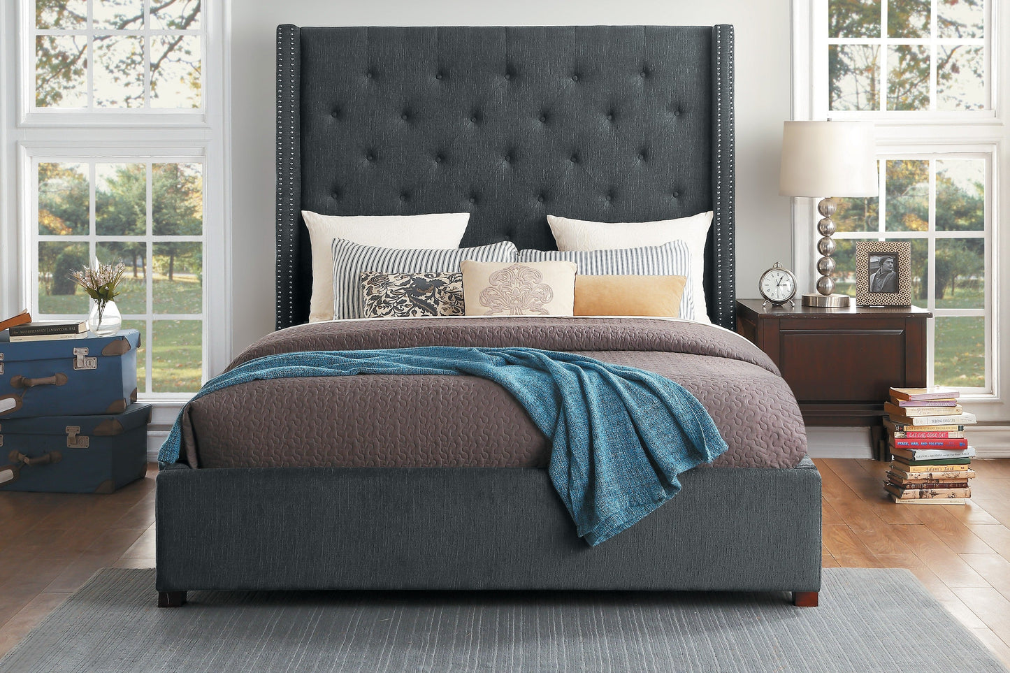 Fairborn Gray King Upholstered Platform Bed