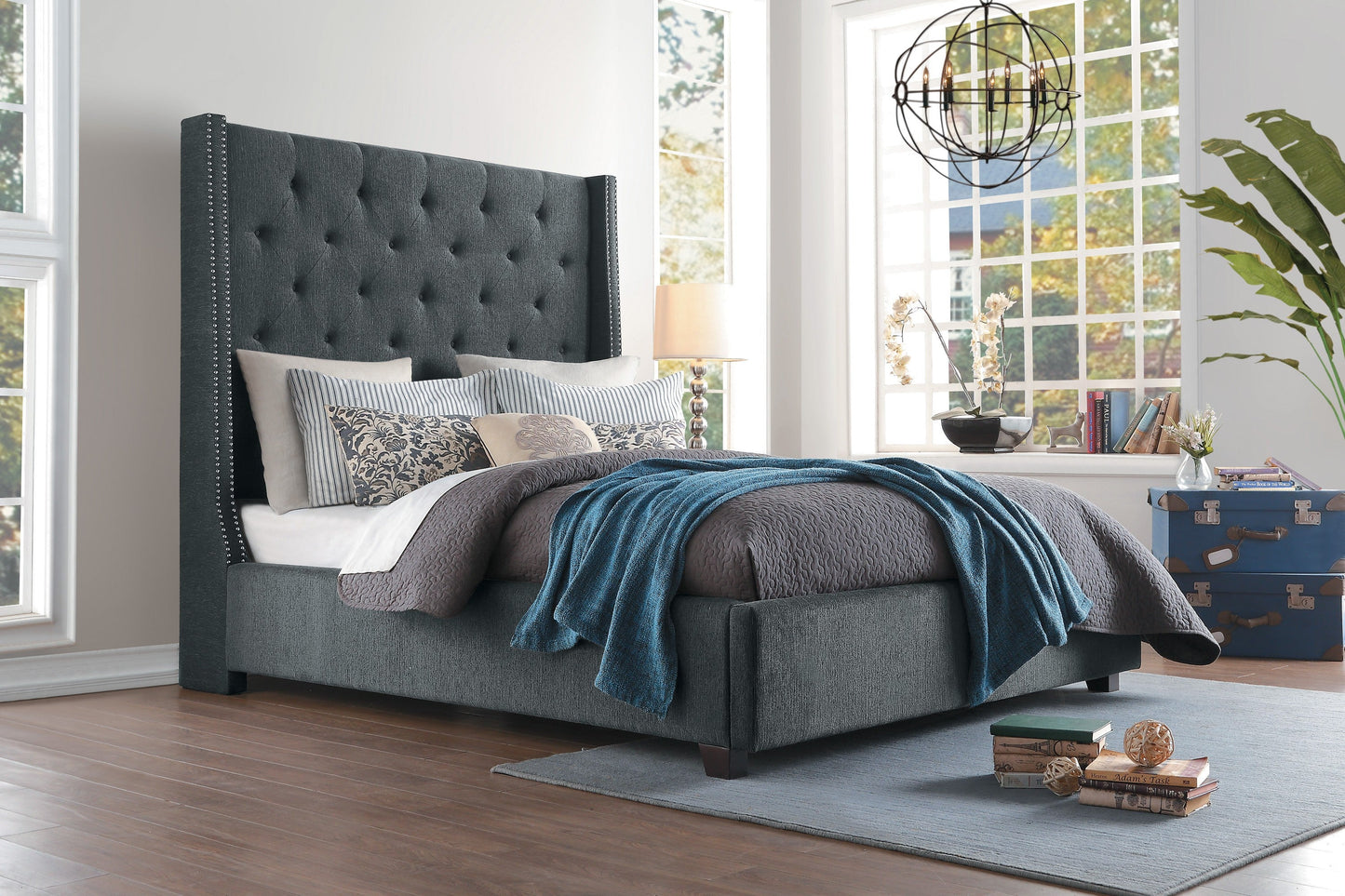 Fairborn Gray Queen Upholstered Platform Bed