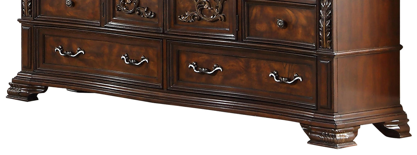 Santa Monica Traditional Style Dresser in Cherry finish Wood