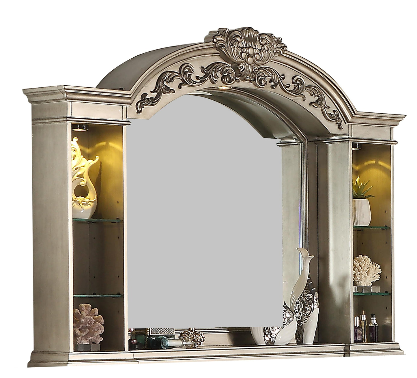 Platinum Traditional Style Mirror in Gold finish Wood