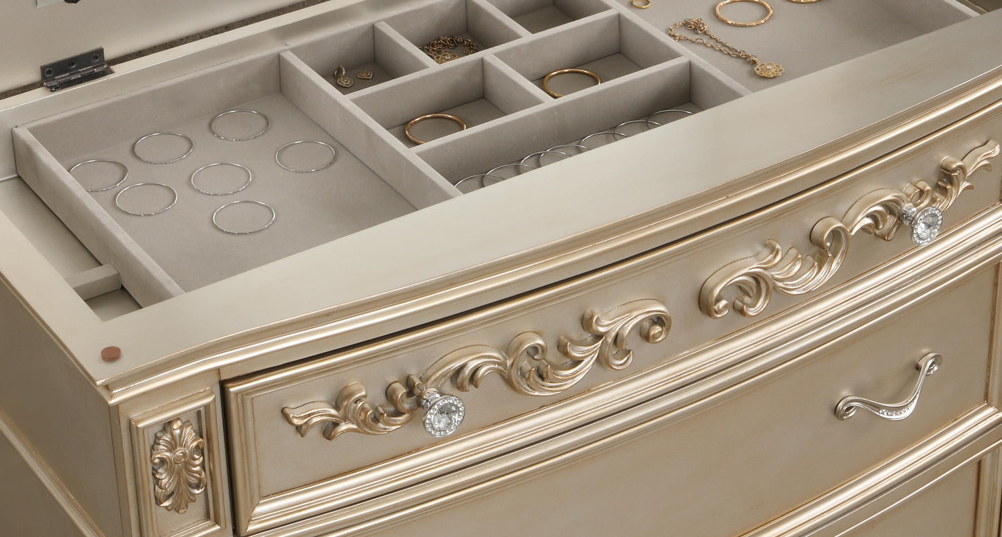 Valentina Traditional Style Chest in Gold finish Wood