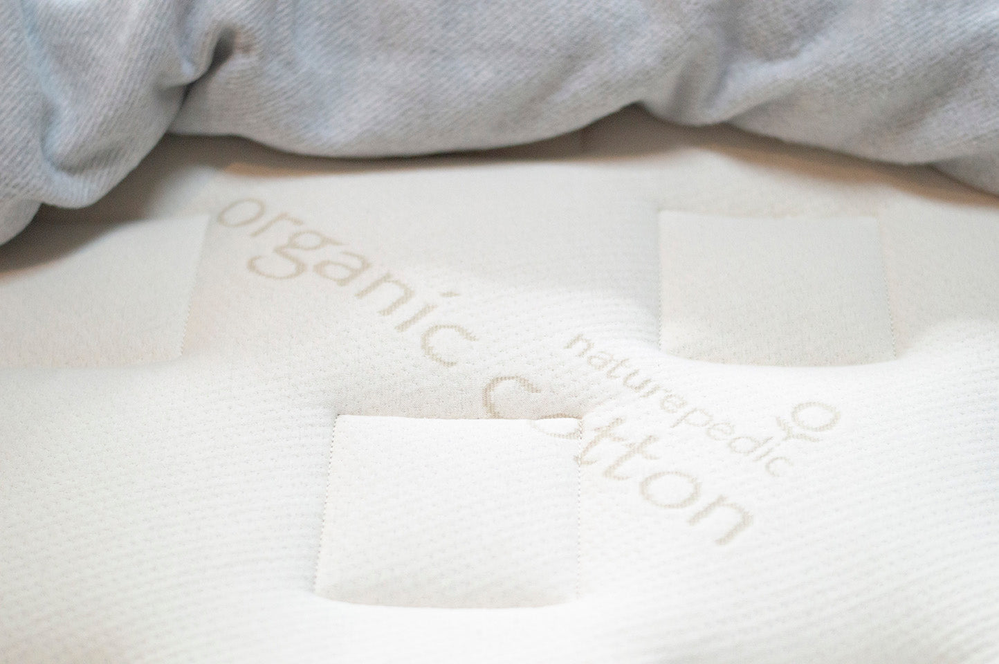 Naturepedic EOS Classic Customizable Organic Mattress