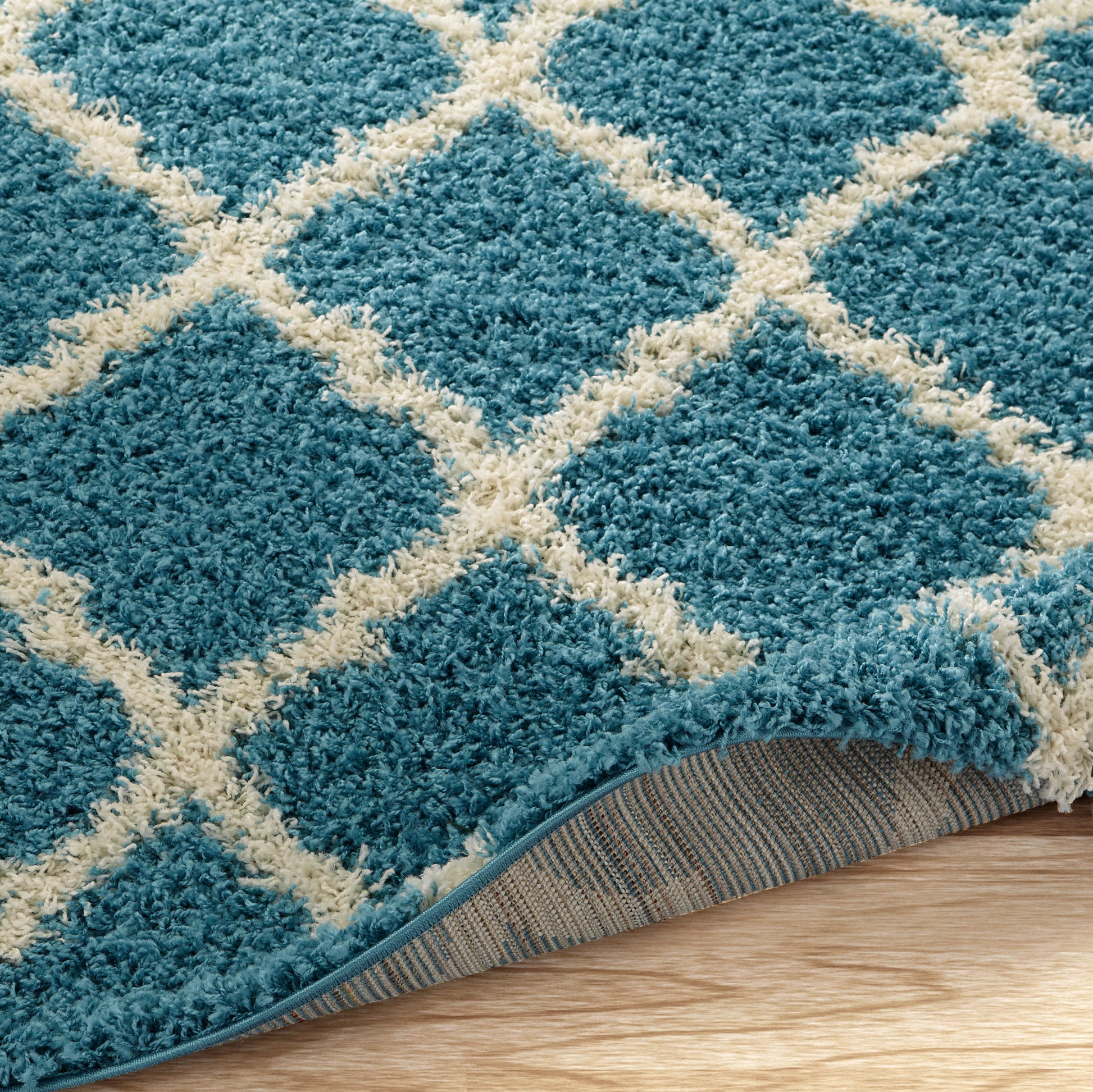 Cozy Moroccan Trellis Turquoise Shaggy Area Rug - 8X10 - Mattress on Demand